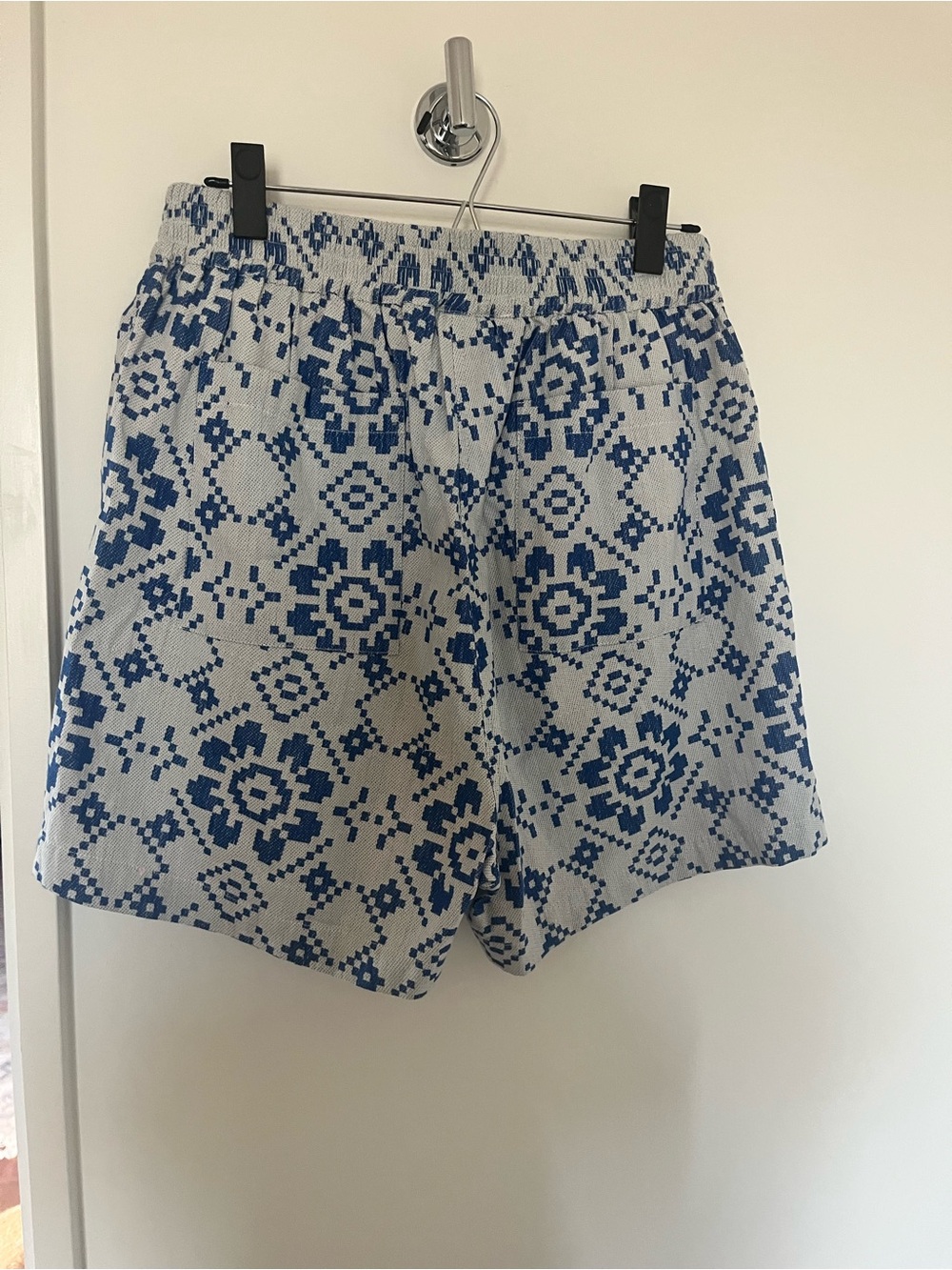 Ace and jig shorts large